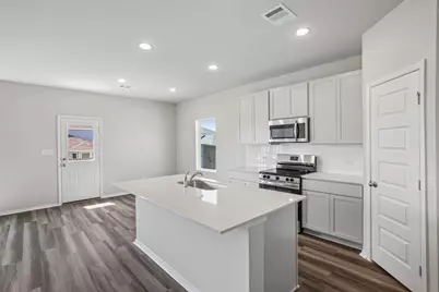 13517 Stocksbridge Drive, Pflugerville, TX 78660 - Photo 5