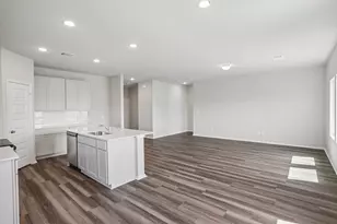 13517 Stocksbridge Dr, Pflugerville, TX 78660 - Photo 11
