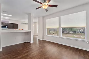 195 Whispering Wind Dr, Georgetown, TX 78633 - Photo 9