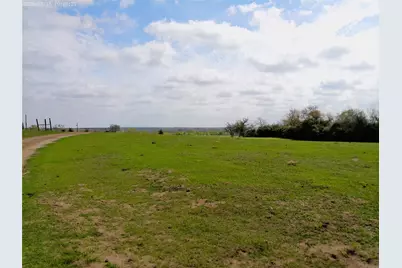 2465 County Road 314, Rockdale, TX 76567 - Photo 19