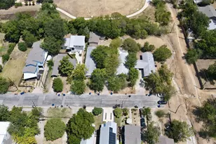 402 Swanee Dr, Austin, TX 78752 - Photo 7