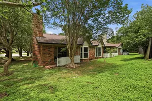 1601 Faro Dr, Austin, TX 78741 - Photo 17