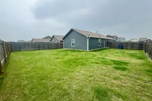 510 Sunray Dr, Lockhart, TX 78644 - Photo 23