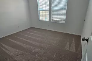 510 Sunray Dr, Lockhart, TX 78644 - Photo 11