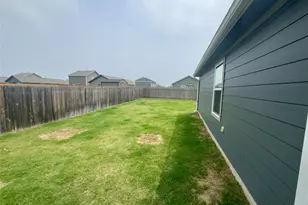510 Sunray Dr, Lockhart, TX 78644 - Photo 21