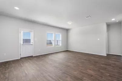 2471 Winding Creek Road, Kyle, TX 78640 - Photo 5