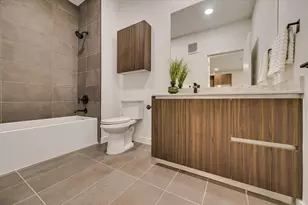 2209 S 1st St, Austin, TX 78704 - Photo 19