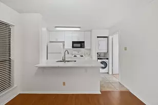 3115 Helms St, Austin, TX 78705 - Photo 15