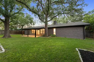 605 Meadowbrook Dr, Georgetown, TX 78628 - Photo 25