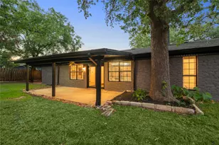 605 Meadowbrook Dr, Georgetown, TX 78628 - Photo 15