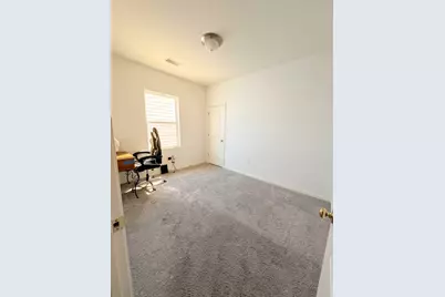 225 Comancheros Road, Jarrell, TX 76537 - Photo 11