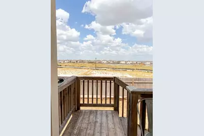 225 Comancheros Road, Jarrell, TX 76537 - Photo 17