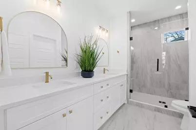 911 Calle Limon #2, Austin, TX 78702 - Photo 13