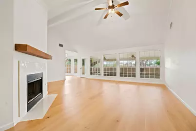 1319 Rocky Creek Drive, Pflugerville, TX 78660 - Photo 3