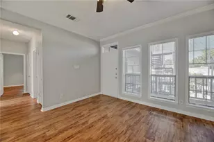 711 W 21st St, Austin, TX 78705 - Photo 9