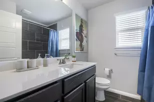 525 N Heatherwilde Blvd, Pflugerville, TX 78660 - Photo 17