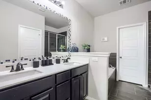 525 N Heatherwilde Blvd, Pflugerville, TX 78660 - Photo 13