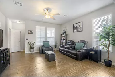 525 N Heatherwilde Boulevard, Pflugerville, TX 78660 - Photo 3