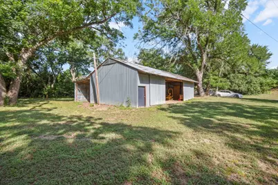 967 County Road 106, Buckholts, TX 76518 - Photo 11