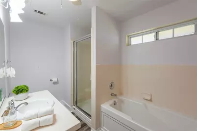 201 E Eggleston Street, Manor, TX 78653 - Photo 25
