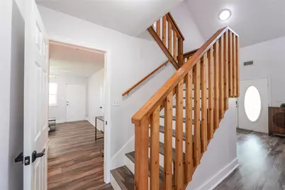 201 E Eggleston Street, Manor, TX 78653 - Photo 11