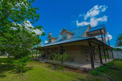 201 E Eggleston Street, Manor, TX 78653 - Photo 29