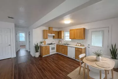 4611 Milburn Lane, Austin, TX 78702 - Photo 5