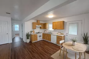 4611 Milburn Ln, Austin, TX 78702 - Photo 5