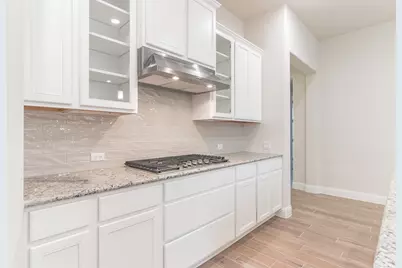 210 Gulfton Street, Lakeway, TX 78738 - Photo 7