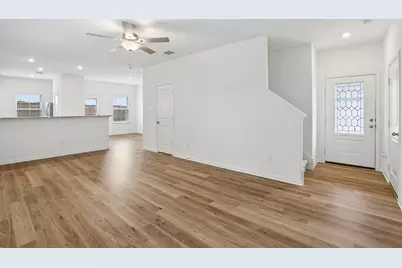 18400 Stellers Sea Street, Elgin, TX 78621 - Photo 3