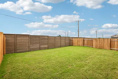 18400 Stellers Sea Street, Elgin, TX 78621 - Photo 37
