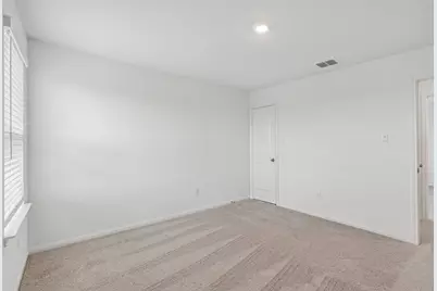 18400 Stellers Sea Street, Elgin, TX 78621 - Photo 33