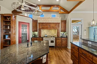 169 Royal Oaks Hill, Fredericksburg, TX 78624 - Photo 13