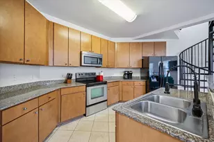 2502 Leon St, Austin, TX 78705 - Photo 3