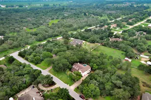 147 Spring Meadow, Bastrop, TX 78602 - Photo 39