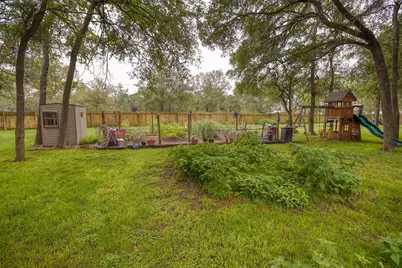 147 Spring Meadow, Bastrop, TX 78602 - Photo 31