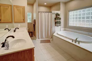 147 Spring Meadow, Bastrop, TX 78602 - Photo 17