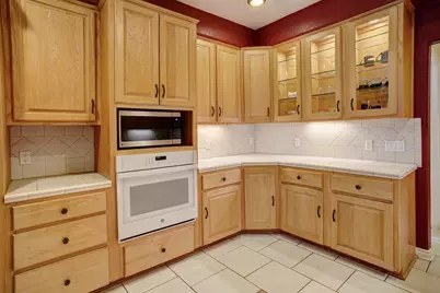 147 Spring Meadow, Bastrop, TX 78602 - Photo 9