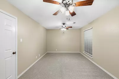 1901 Spring Hollow Path, Round Rock, TX 78681 - Photo 27