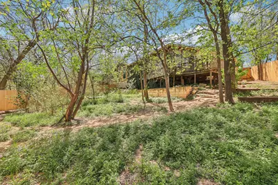 2204 Bahia Circle, Austin, TX 78741 - Photo 37