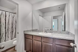 169 Allington Cir, Jarrell, TX 76537 - Photo 17