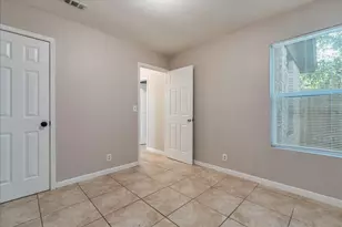 2302 Tern Cir, Austin, TX 78744 - Photo 13