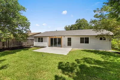 1111 Spearson Lane, Austin, TX 78745 - Photo 35