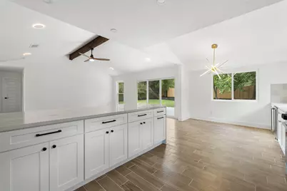 1111 Spearson Lane, Austin, TX 78745 - Photo 21