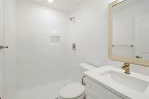 1915 E Martin Luther King Jr Blvd, Austin, TX 78702 - Photo 17