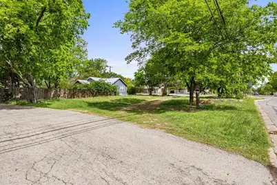 945 E 51st Street, Austin, TX 78751 - Photo 7