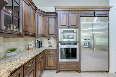 11612 Shoreview Overlook Cove, Austin, TX 78732 - Photo 17