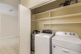 708 Graham Pl, Austin, TX 78705 - Photo 9