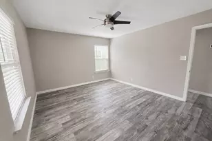 4603 Leslie Ave, Austin, TX 78721 - Photo 11