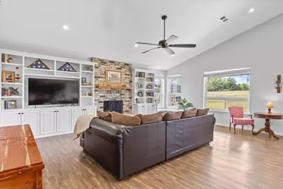 1883 Watterson Road, Red Rock, TX 78662 - Photo 9